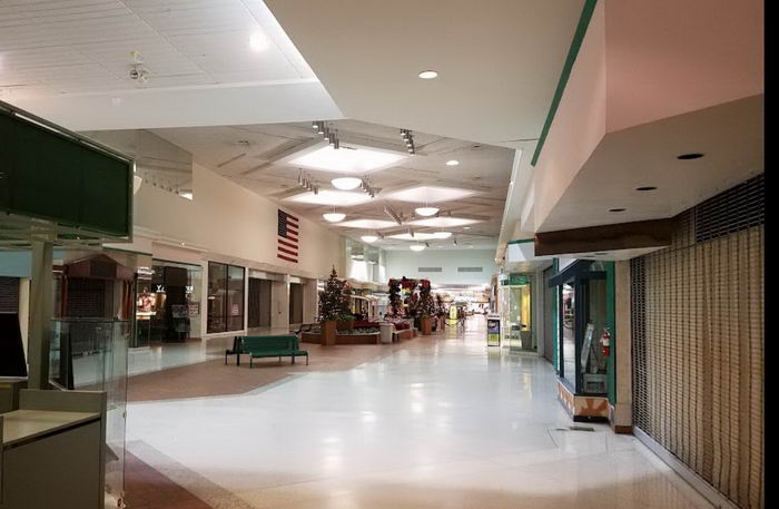 Courtland Center (Eastland Mall) - Photo From Mall Website